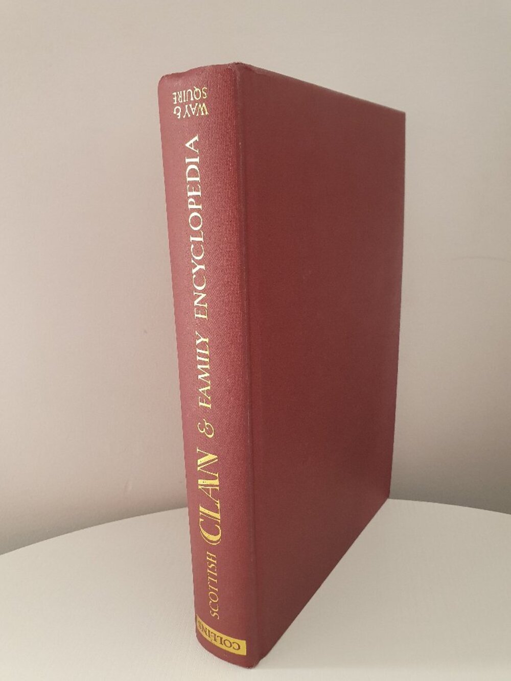 Scottish Clan & Family Encyclopedia – 1994 Hardcover